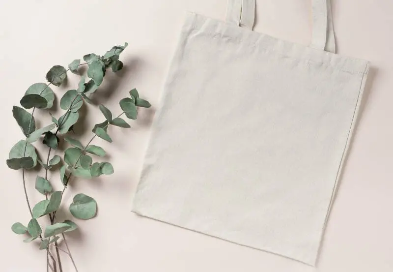 Comment personnaliser un tote bag en coton pour une communication éco-responsable ?